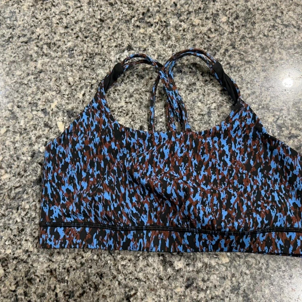 Lululemon Energy Bra *Medium Support, B–D Cups Leopard Camo Blue Nile Multi